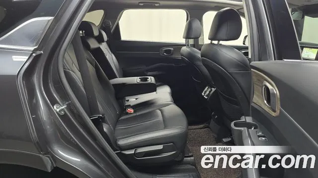 Kia Sorento Sorento 4-е поколение Дизель 2.2 2WD — Фото автомобиля 12