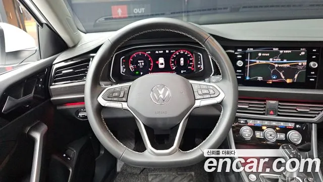 Volkswagen Jetta — Фото автомобиля 11