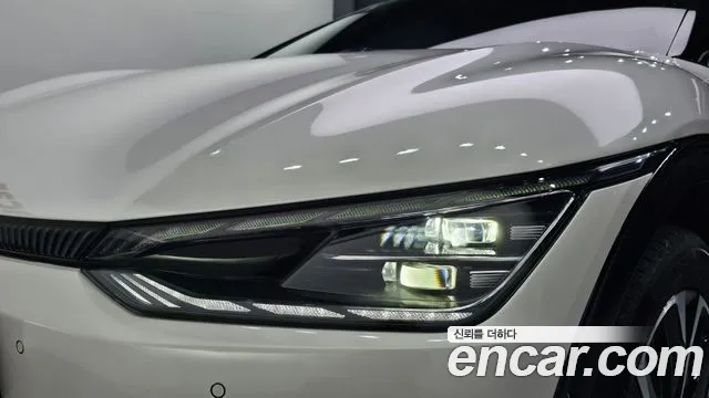 Kia EV6 — Фото автомобиля 19