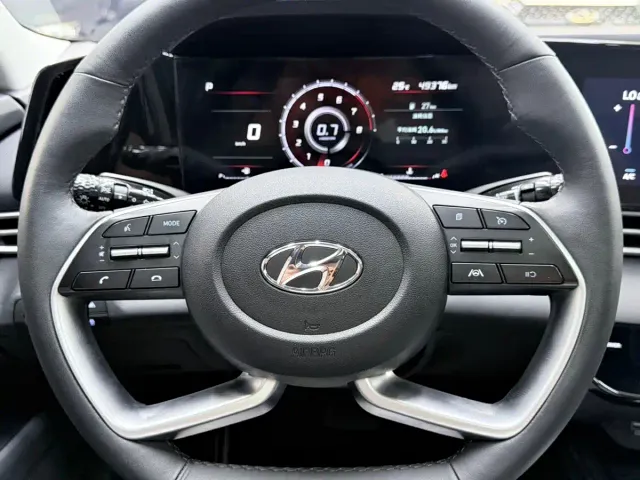 Hyundai Elantra — Фото автомобиля 13