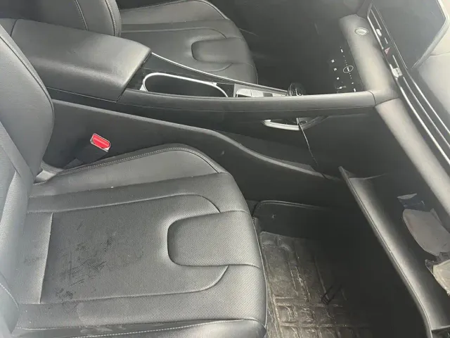 Hyundai Elantra — Фото автомобиля 6