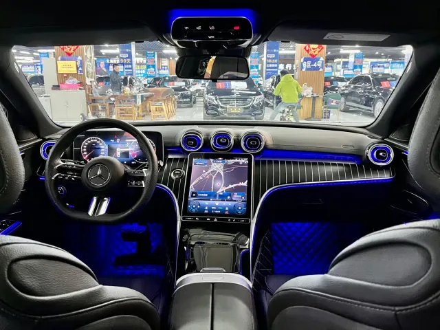 Mercedes-Benz C-Class — Фото автомобиля 11