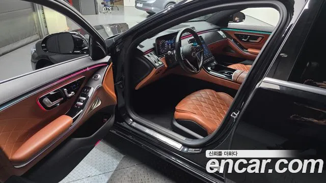 Mercedes-Benz S-Class — Фото автомобиля 10