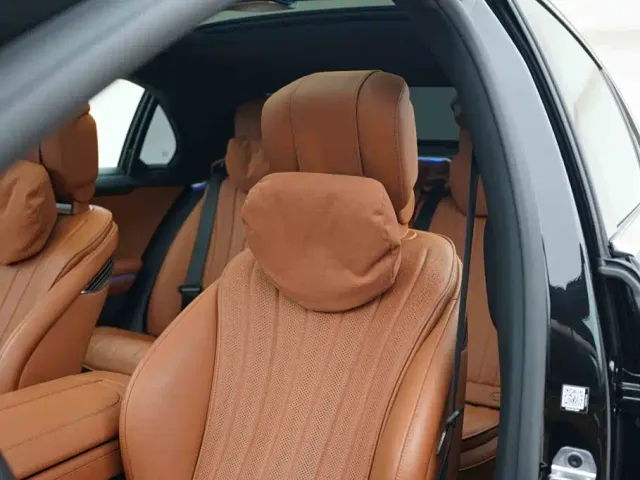 Mercedes-Benz S-Class — Фото автомобиля 11