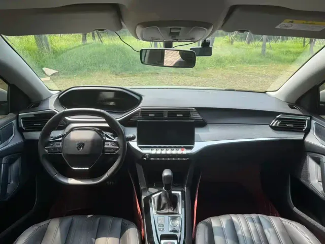 Peugeot 408 — Фото автомобиля 8