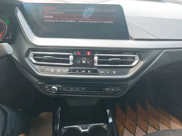 BMW 2 Series — Фото автомобиля 12