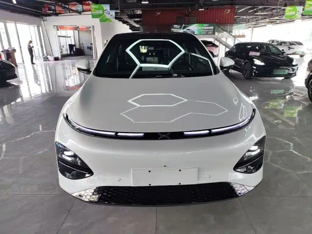 Xpeng G6 — Фото автомобиля 2