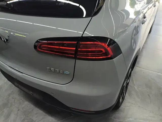 Wuling Binguo PLUS — Фото автомобиля 7