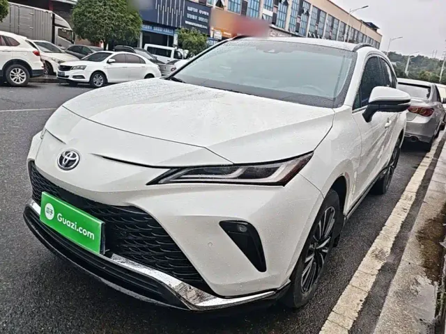 Фотография автомобиля — Toyota Venza