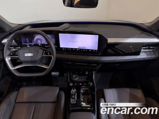 Audi Q6 e-tron — Фото автомобиля 7
