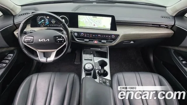 Kia K8 — Фото автомобиля 7