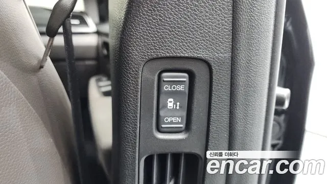 Honda Odyssey — Фото автомобиля 29