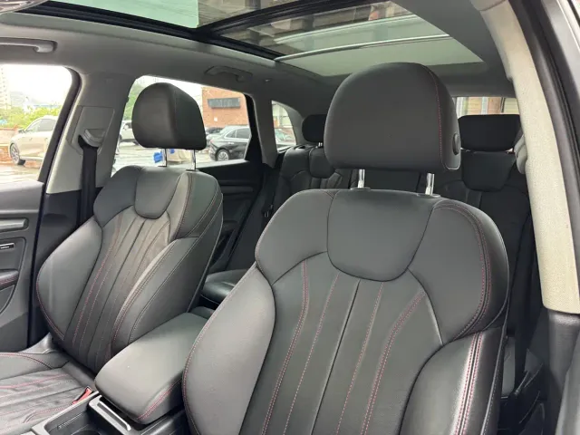 Audi Q5L — Фото автомобиля 18