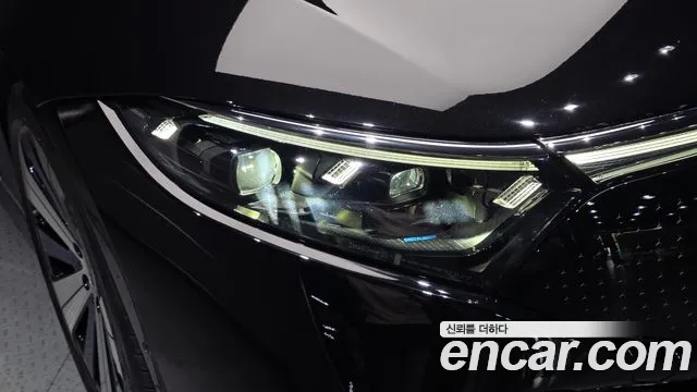 Mercedes-Benz EQS — Фото автомобиля 22