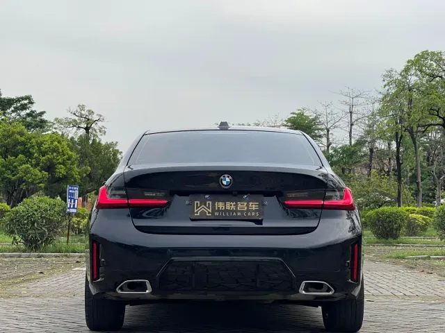 BMW 3 Series — Фото автомобиля 5