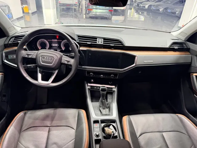 Audi Q3 — Фото автомобиля 20