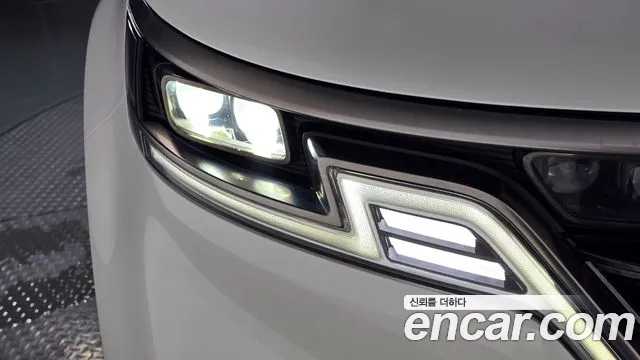 Kia Canival Carnival 4 поколение Бензин 9 мест Signature — Фото автомобиля 19