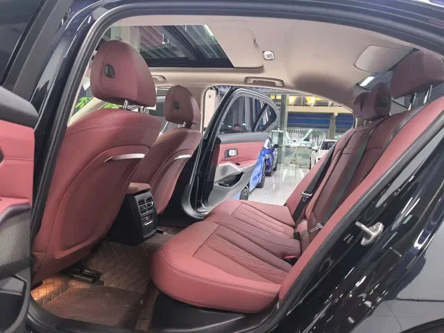 BMW 3 Series — Фото автомобиля 7
