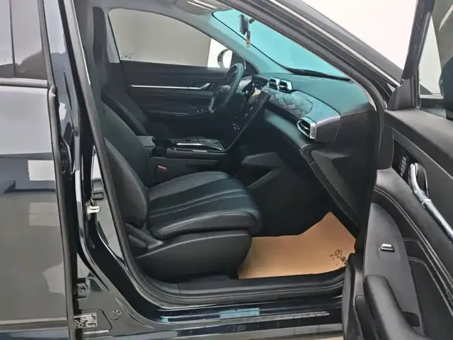 Dongfeng Aeolus Haohan 2024 Glory Edition 1.5T Fashion — Фото автомобиля 8