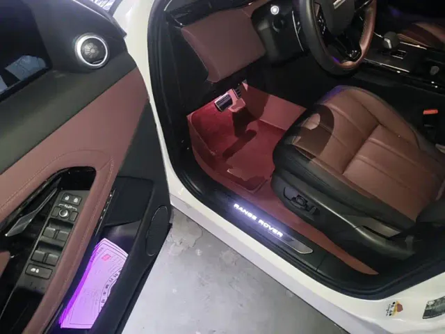 Land Rover Range Rover Evoque — Фото автомобиля 15