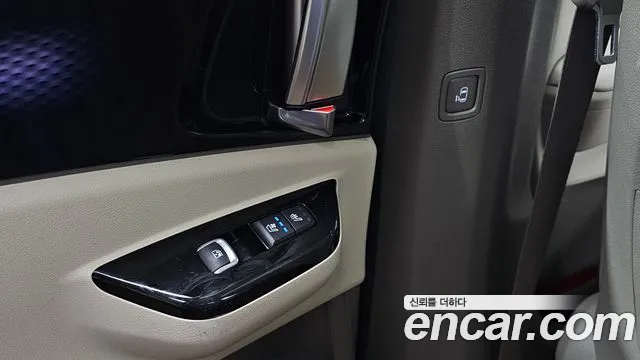 Kia Canival Carnival 4 поколение Дизель 7 мест Signature — Фото автомобиля 17