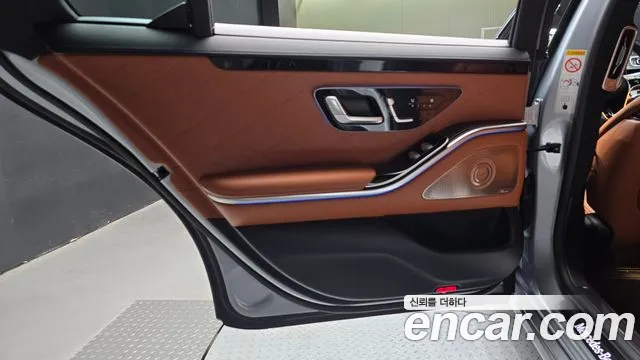Mercedes-Benz S-Class W223 — Фото автомобиля 25