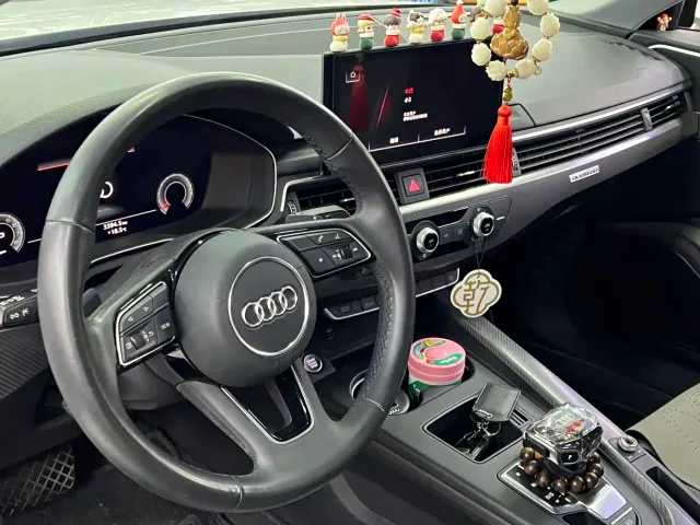 Audi A4L — Фото автомобиля 5