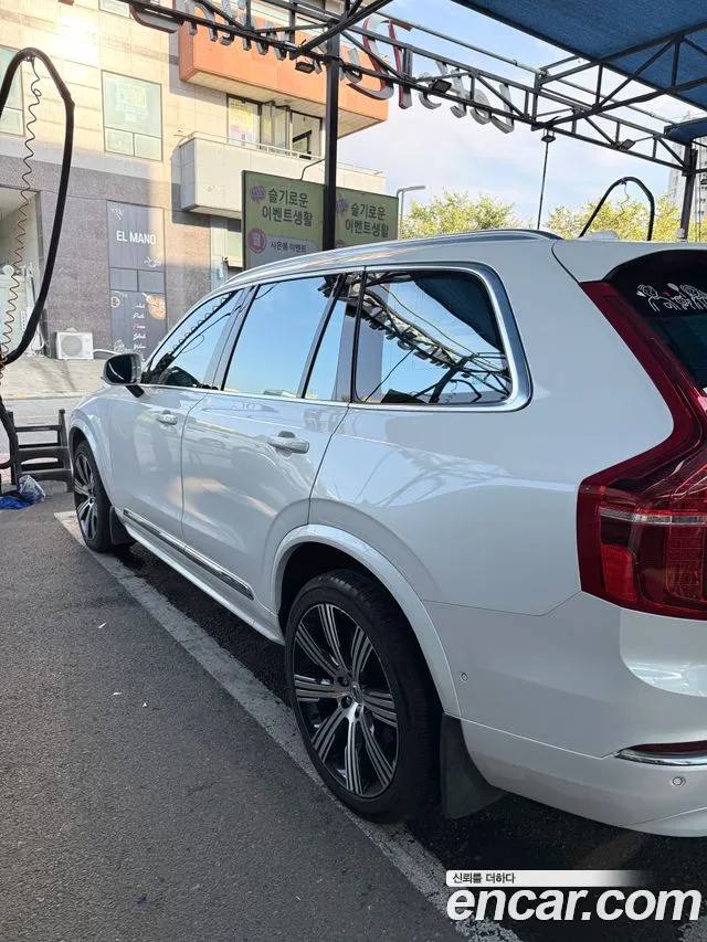 Вольво XC90 — Фото автомобиля 2