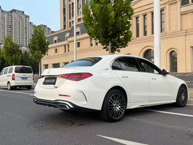 Mercedes-Benz C-Class — Фото автомобиля 9