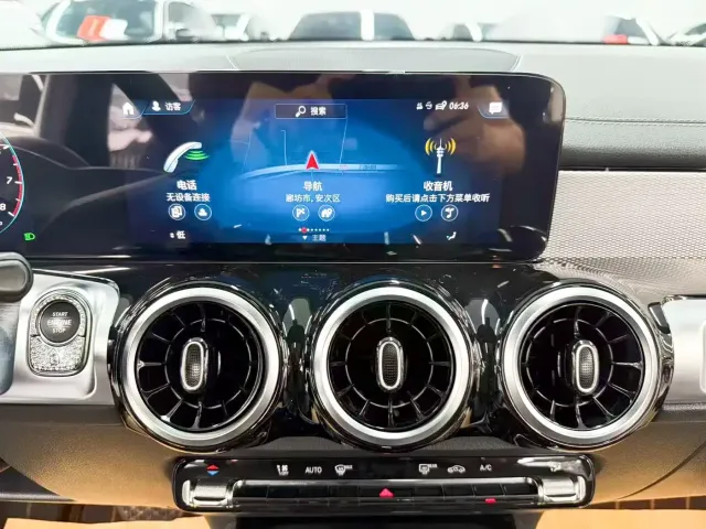 Mercedes-Benz GLB-Class — Фото автомобиля 17