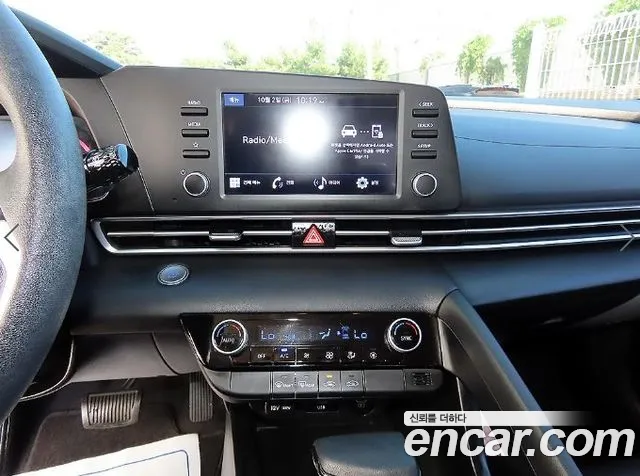 Hyundai Avante — Фото автомобиля 13