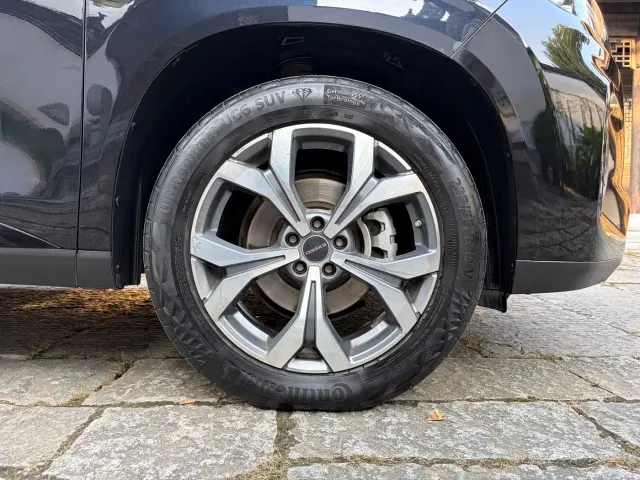 Exeed VX — Фото автомобиля 12