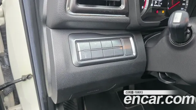 KG_Mobility_Ssangyong TIBOLI Very New Tivoli Бензин 1.5 2WD — Фото автомобиля 12
