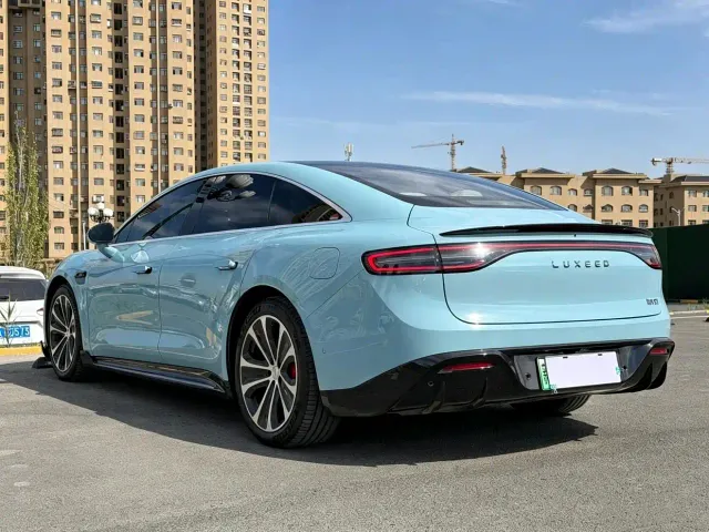 Luxeed S7 — Фото автомобиля 9