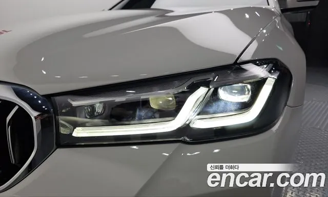 BMW 5 Series G30 — Фото автомобиля 7