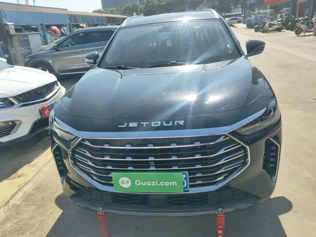 Jetour X70 Plus — Фото автомобиля 2