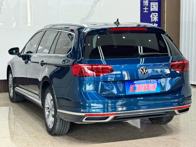 Volkswagen Weilan 2021 2.0T Smooth Ride Edition — Фото автомобиля 4