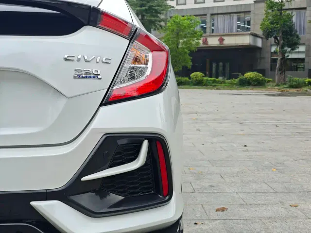 Honda Civic — Фото автомобиля 9