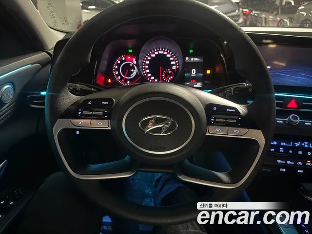 Hyundai Avante — Фото автомобиля 7