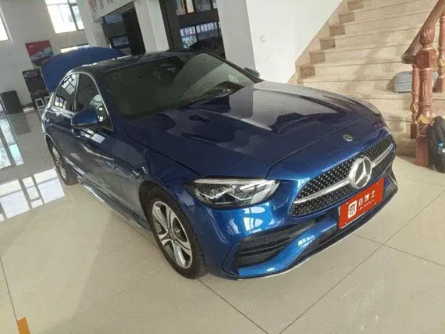 Mercedes-Benz C-Class — Фото автомобиля 2