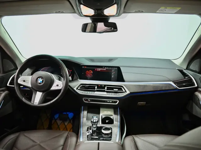 BMW X5 — Фото автомобиля 8