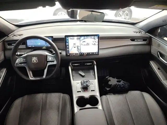BYD Qin PLUS — Фото автомобиля 9