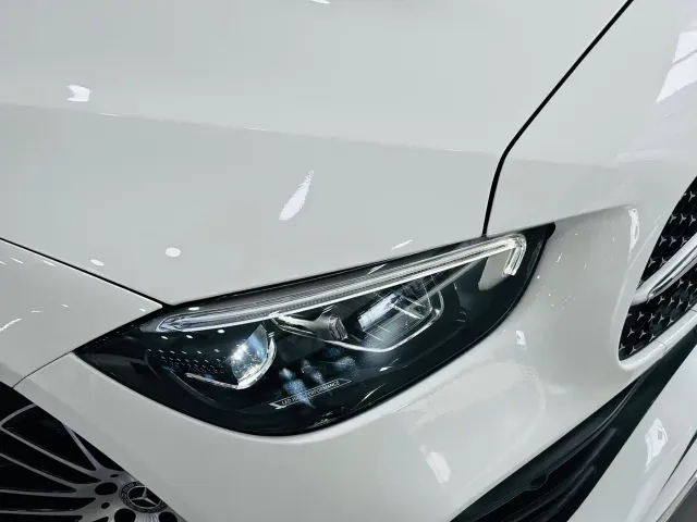 Mercedes-Benz C-Class — Фото автомобиля 10