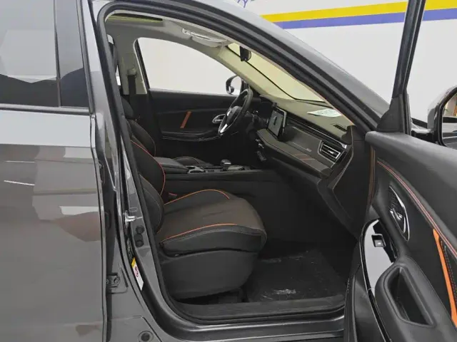 Changan X7 Plus — Фото автомобиля 8