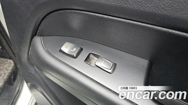 KG_Mobility_Ssangyong Rexton Новый Rexton Sport Khan Дизель 2.2 4WD — Фото автомобиля 18