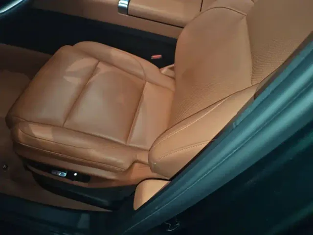 Li Auto L7 — Фото автомобиля 10