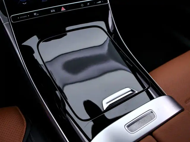 Mercedes-Benz C-Class — Фото автомобиля 10