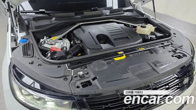 Land Rover Range Rover Sport — Фото автомобиля 5