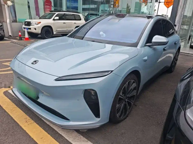 Фотография автомобиля — Nio ET5 Touring