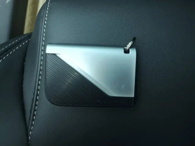 Lynk & Co Lynk & Co 06 EM-P 2023 EM-P 56 Standard Range Pro — Фото автомобиля 8